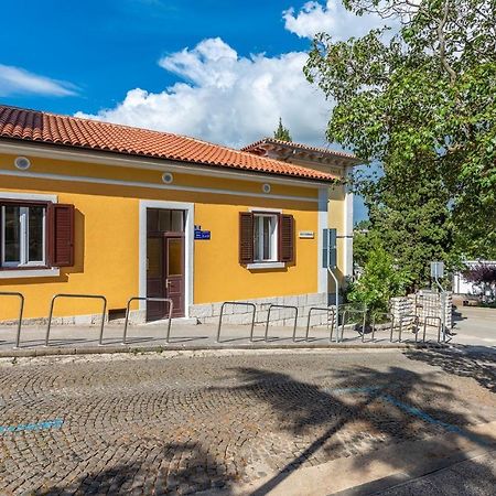 Apartment Lazzarich With Terrace Porec Exterior photo